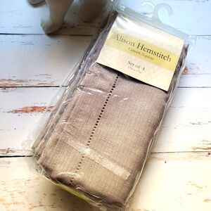 8 Gray Pierced Linen Napkins